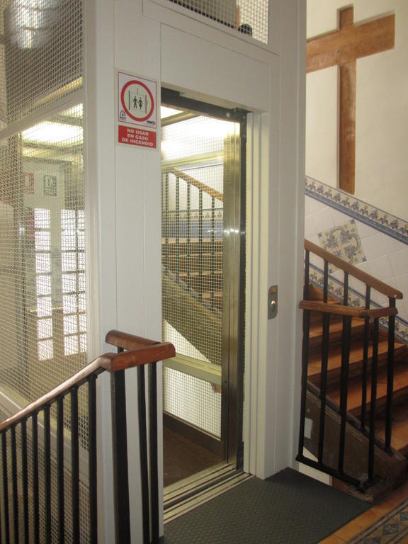 Hostal Pan America Madrid Exterior foto